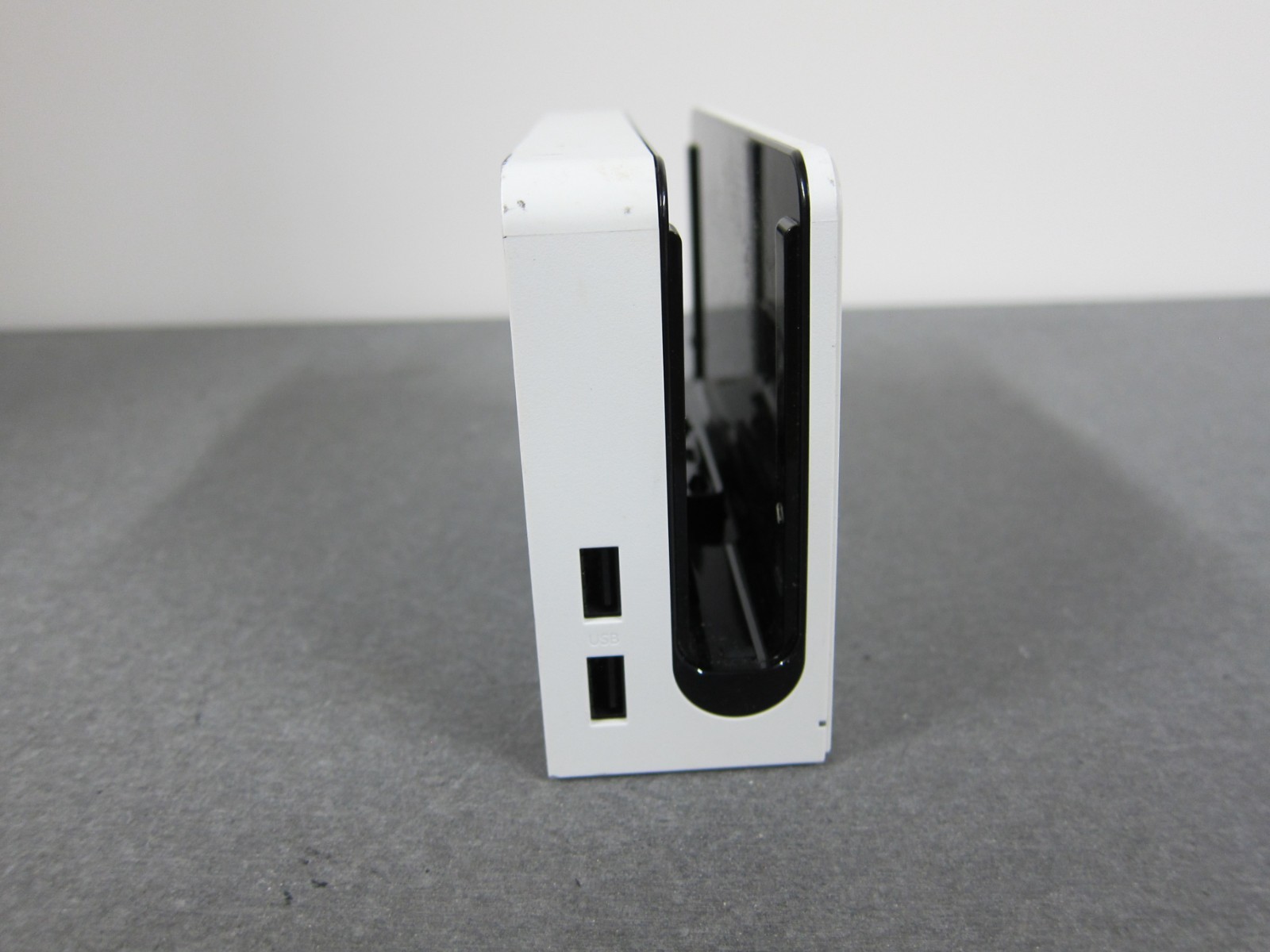 Nintendo Switch White HEG-007 OEM – DOCK ONLY
