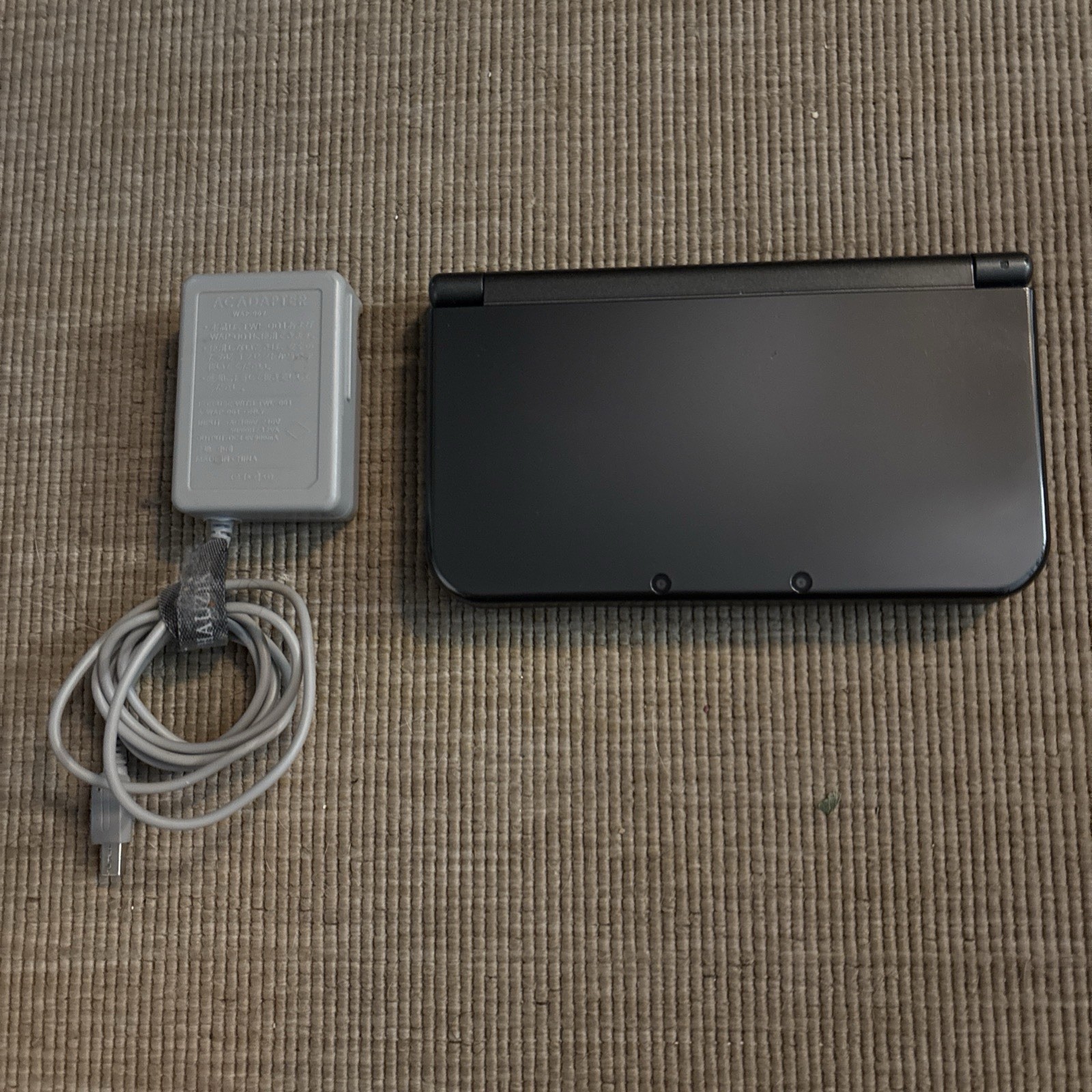 New Nintendo 3DS XL Black/Gray System and Xenoblade Chronicles 3D, C Description