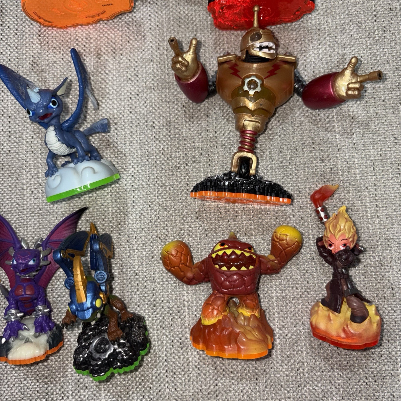 Activision Skylanders Mixed Series – Lot of 11 Figures