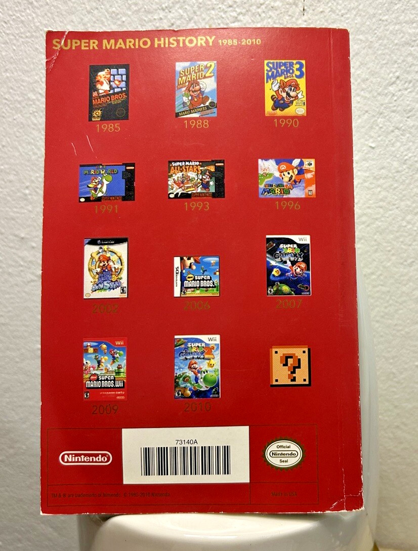 Super Mario History 1985-2010 25th Anniversary Booklet Pre Owned FAST SHIPPING