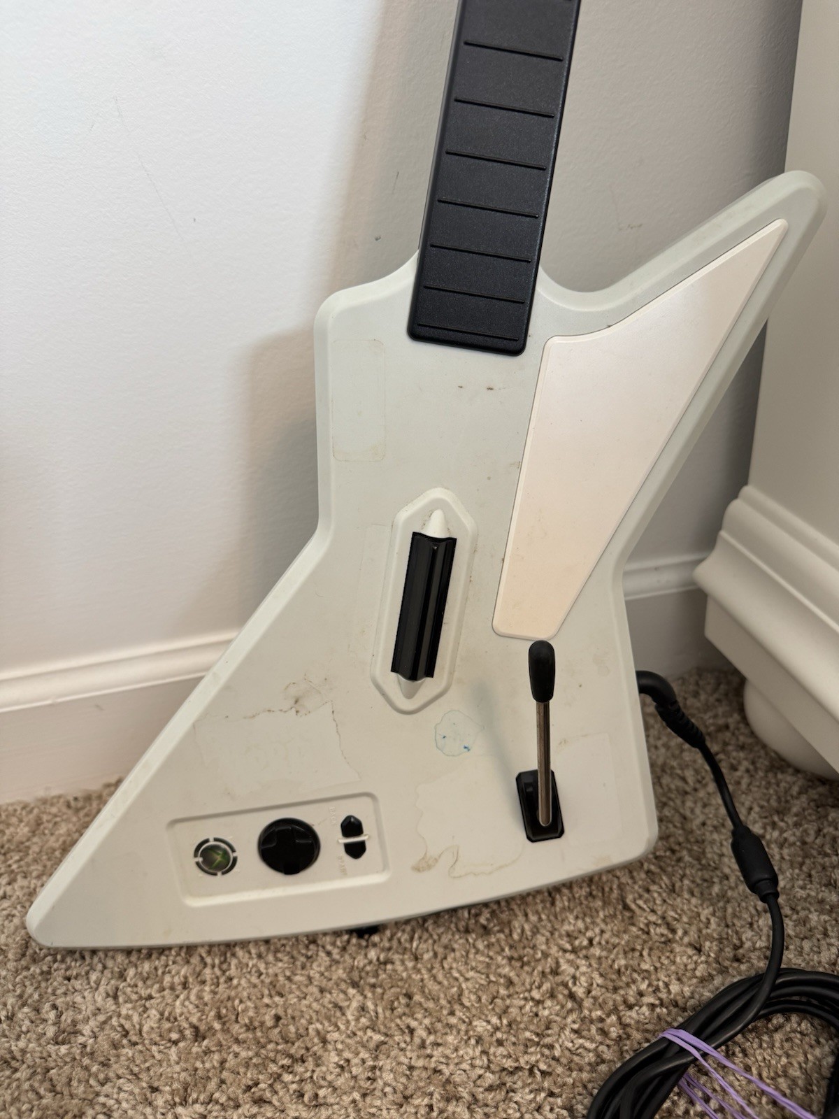 Guitar Hero X-Plorer Wired Guitar (Xbox 360) 95055 RedOctane, Tested & Works!