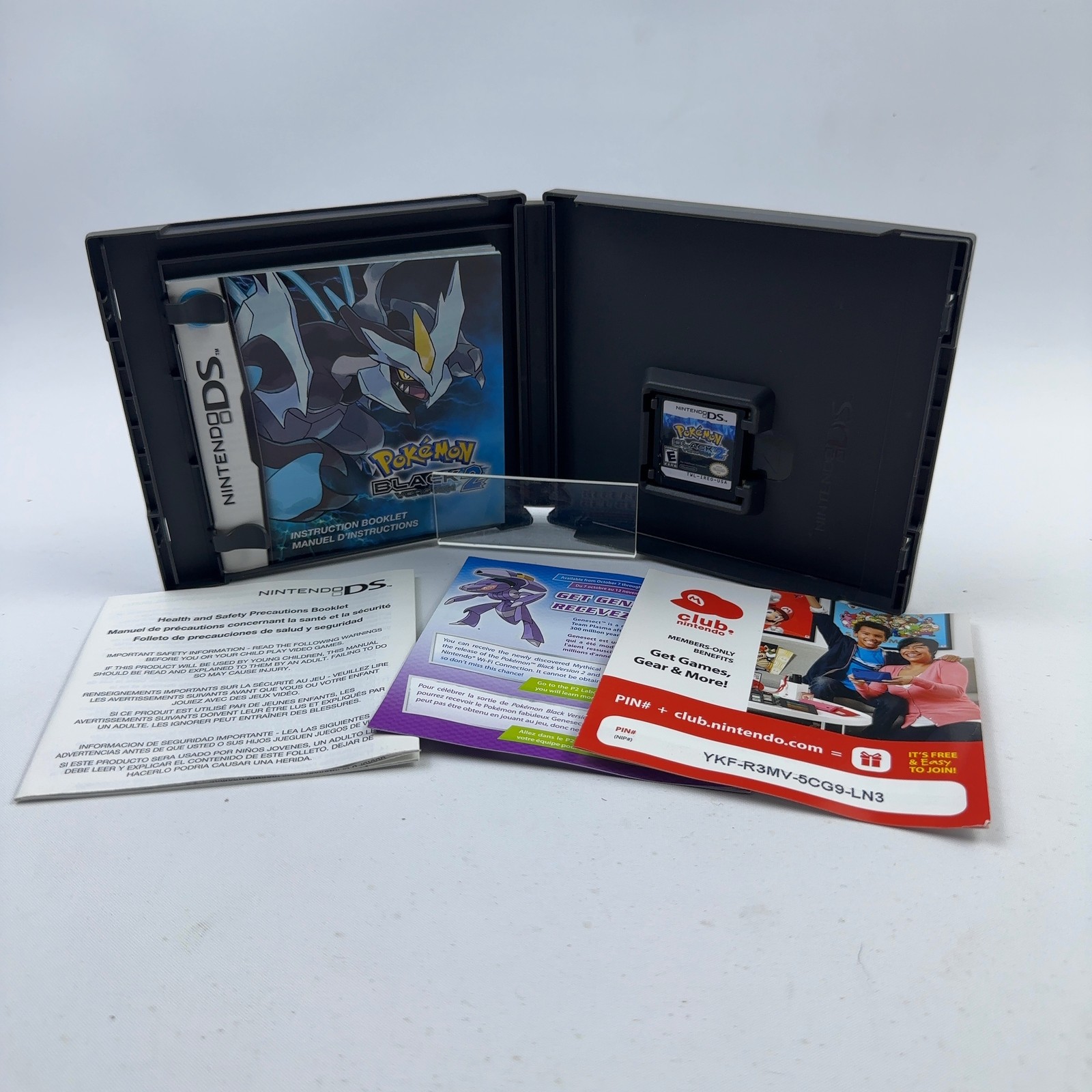 Pokémon Black Version 2 (Nintendo DS, 2012) Complete w/ Manual CIB