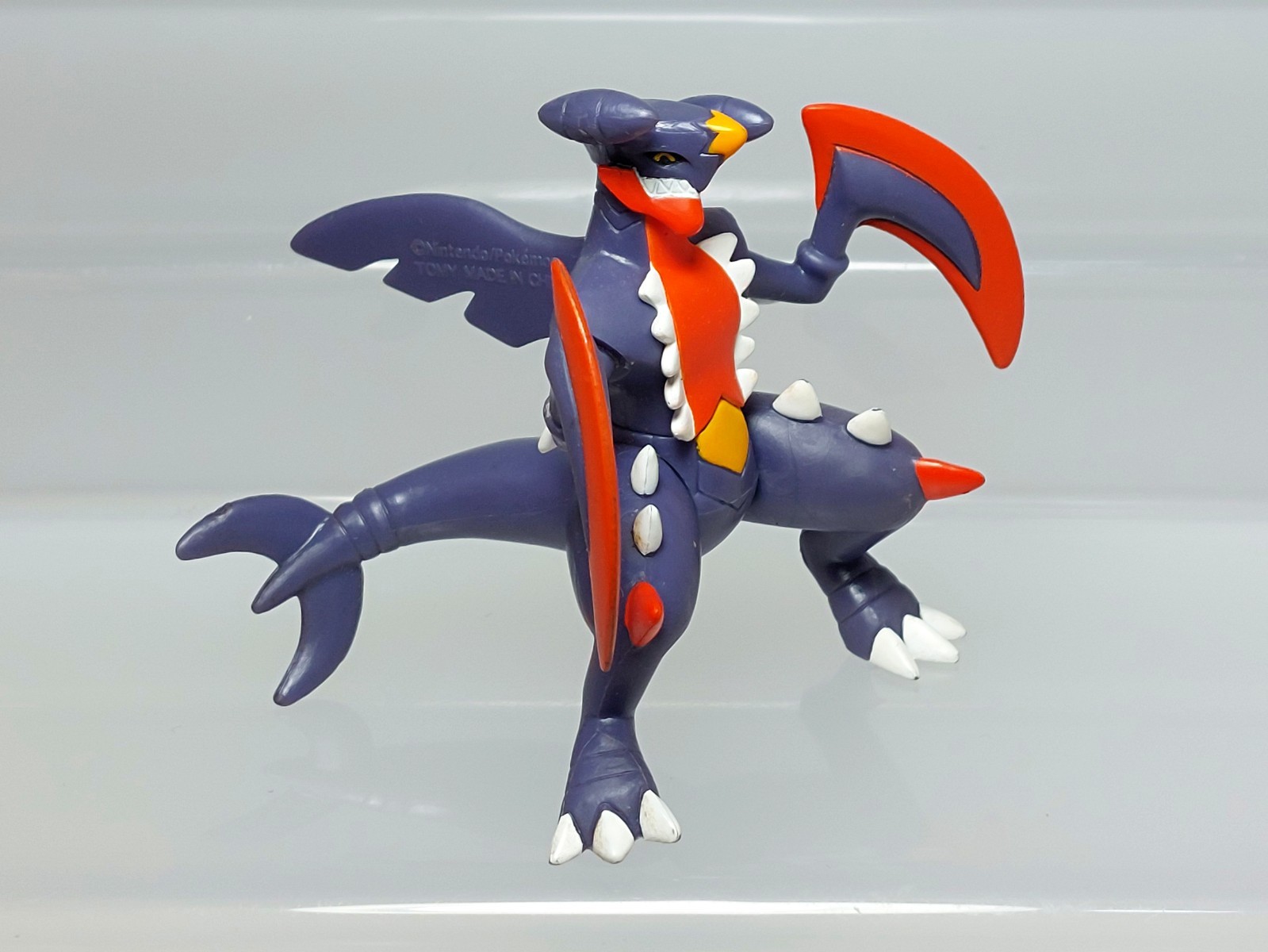 Mega Garchomp Pokemon Moncolle Figure Takara Tomy 2014 Japan F03 2.4in