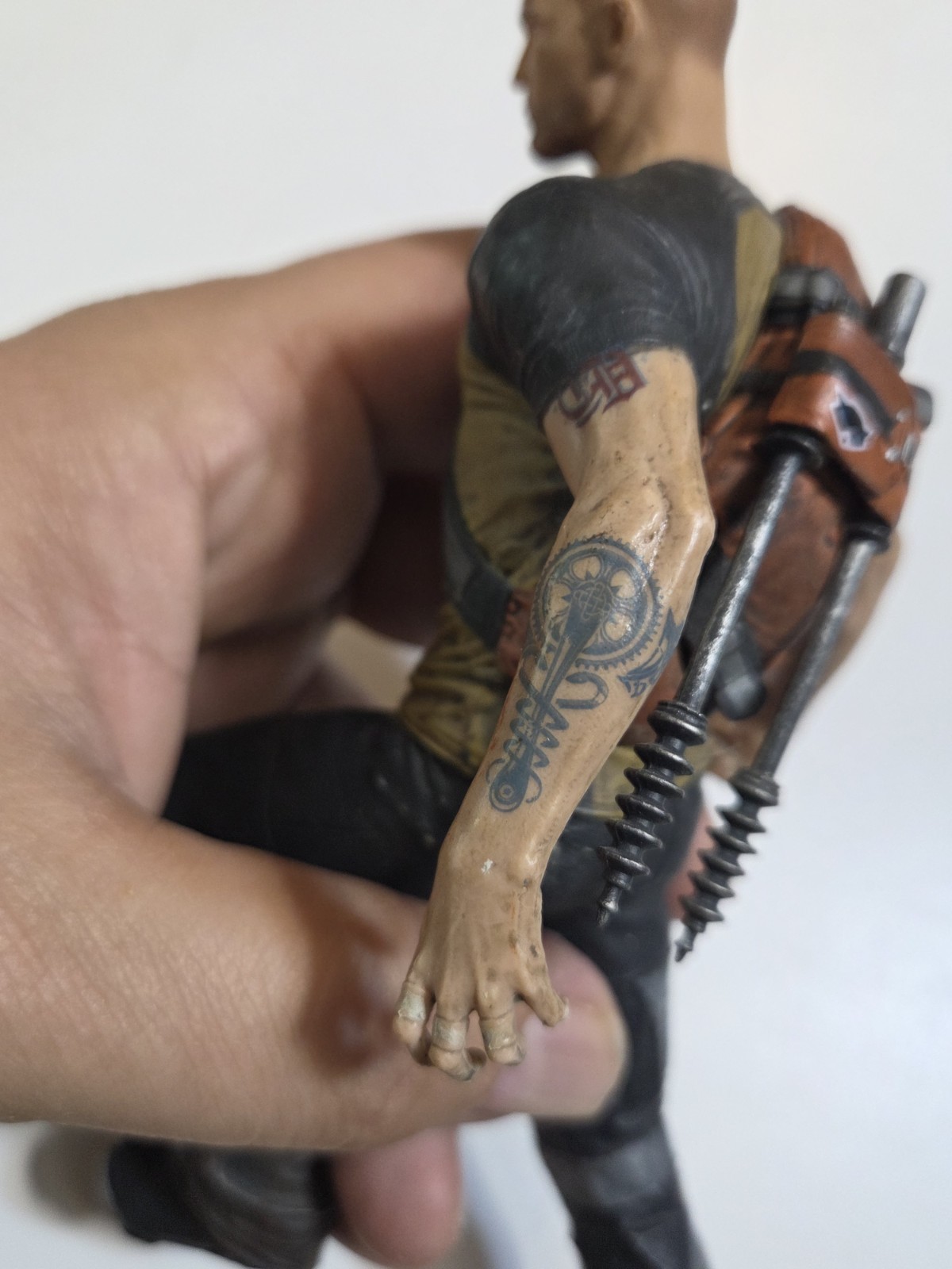 Infamous 2 Cole McGrath Hero Ed. Figure Statue 2011 SCEA PS3 No Platform 8″ C76