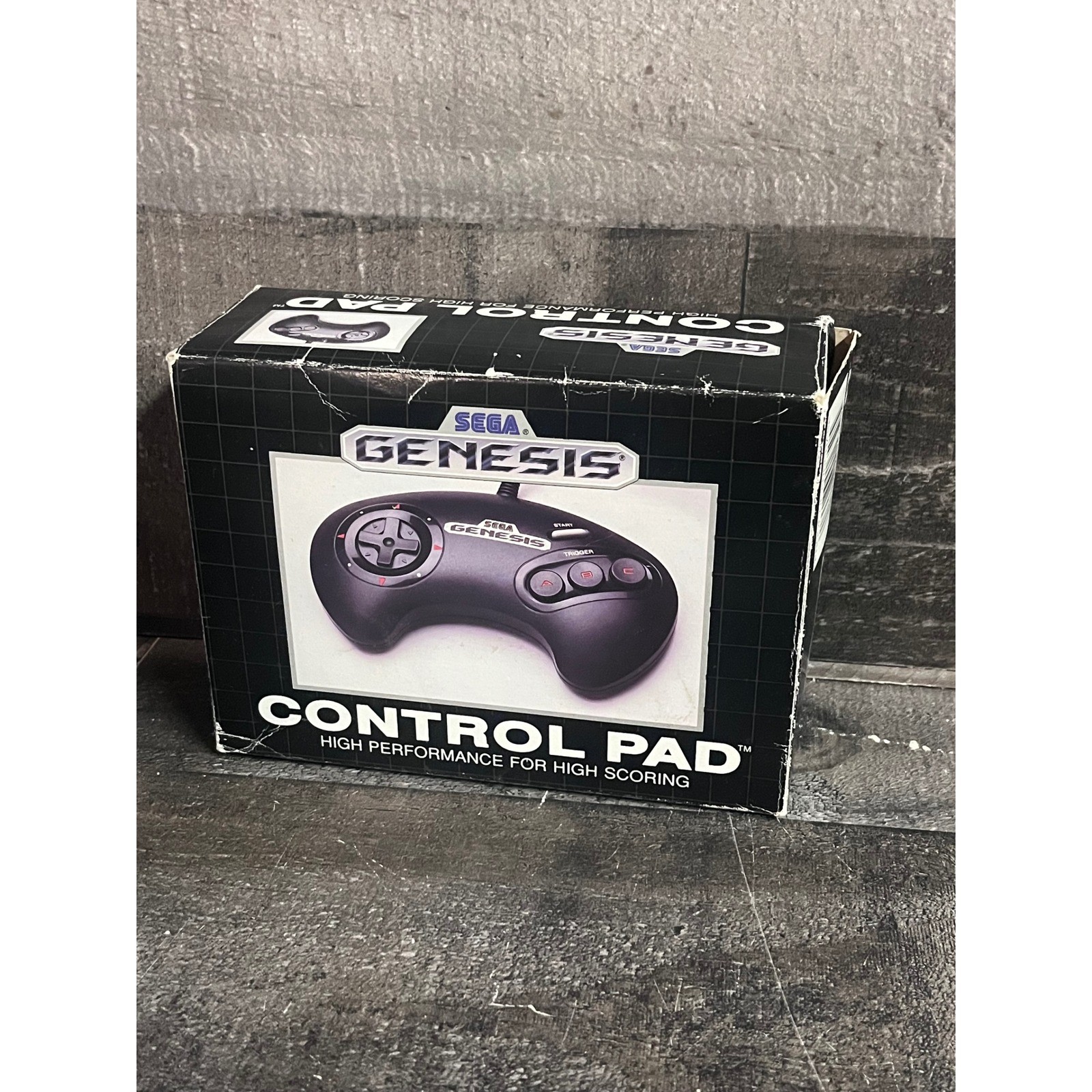 Sega Genesis Control Pad Model 1650 3-Button Wired Controller with Original Box