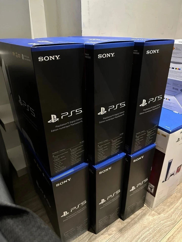 1TB PlayStation 5 Slim Console Digital Edition White