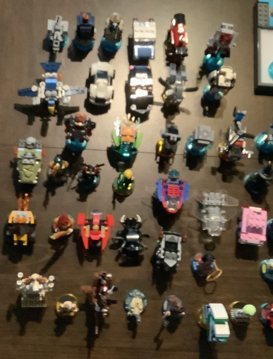 LEGO Dimensions (BULK Lot of 93 Small pieces) & Xbox One Portal, + 3 Base Plates
