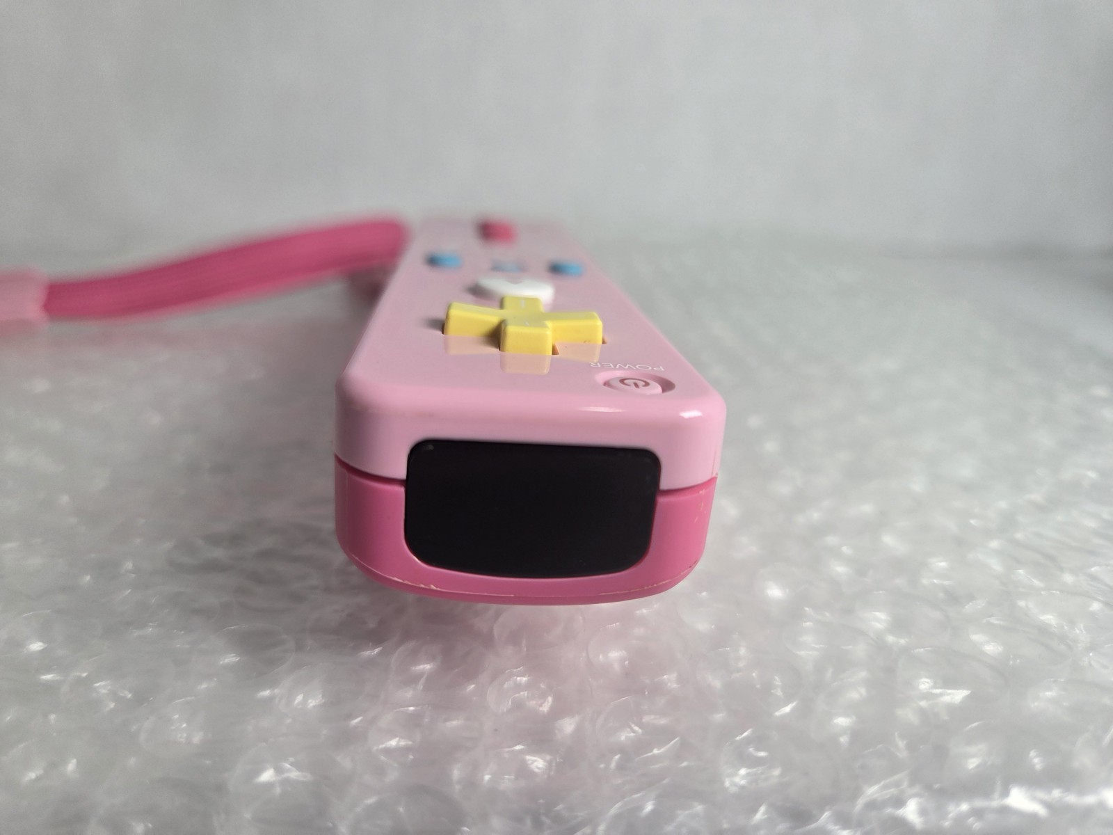 Nintendo Wii U Motion Plus Remote Controller Princess Peach OEM RVL-036 Tested