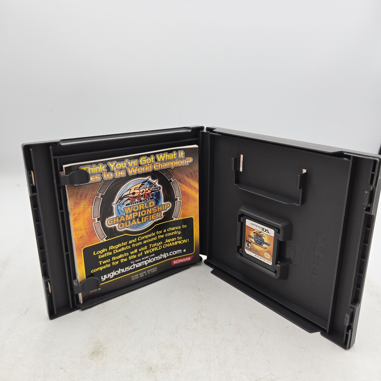 Yu-Gi-Oh 5Ds World Championship 2011 Nintendo DS CIB w Manual