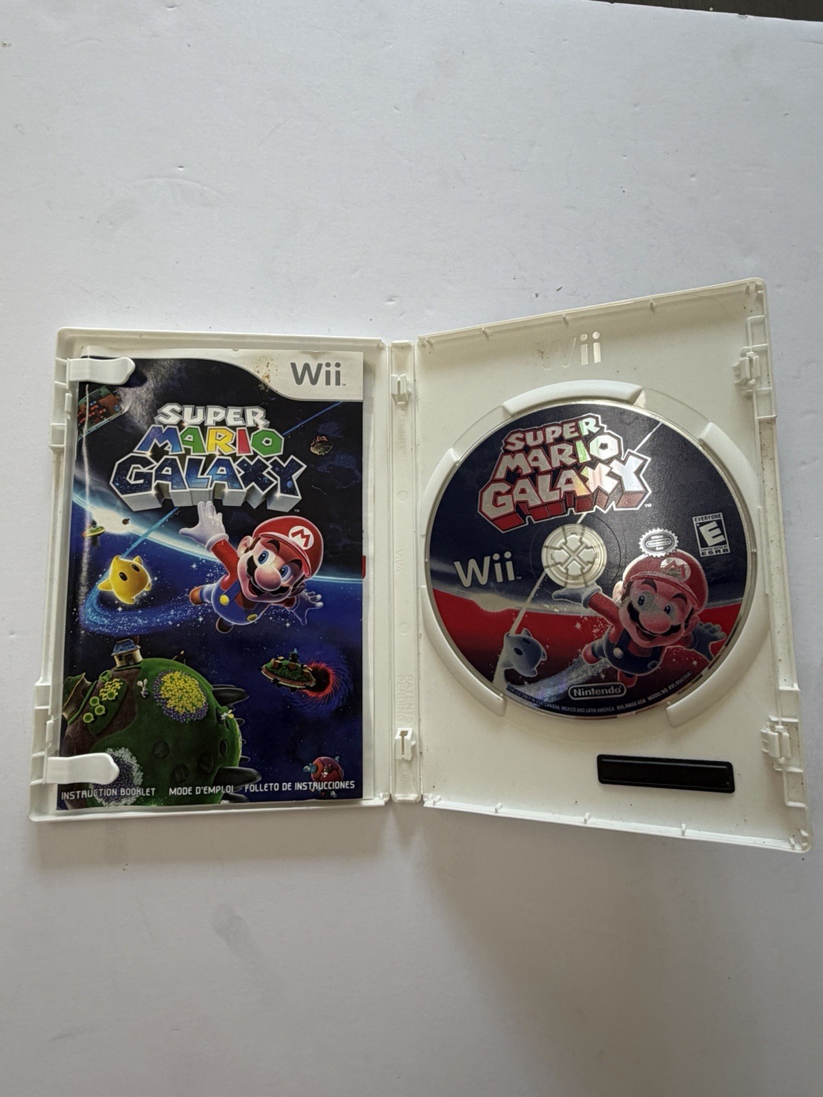 Super Mario Galaxy Nintendo Wii Complete W/ Manual, Case, WORKING FREE SHIPPING
