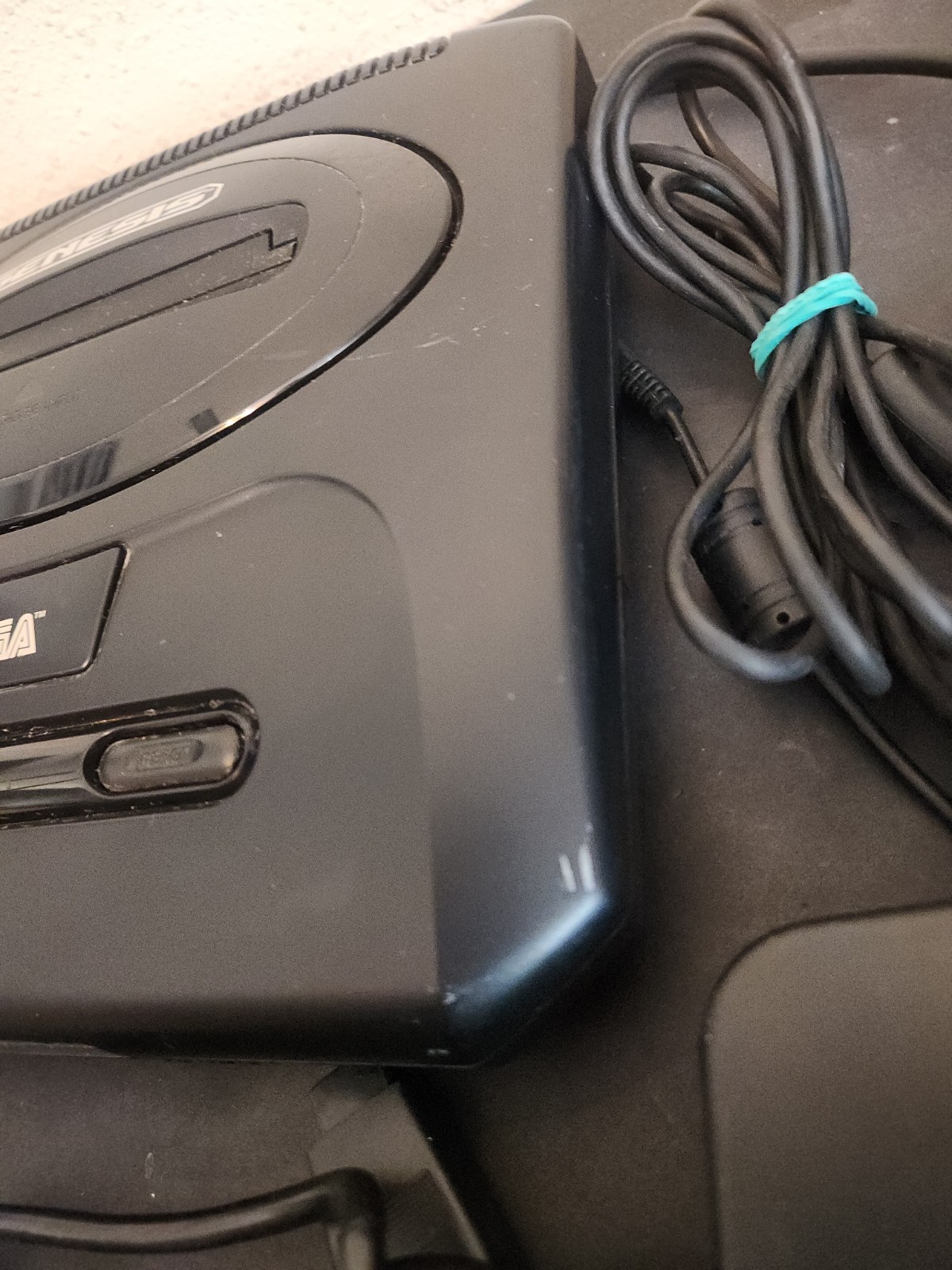 SEGA Genesis Model 2 MK-1631 With Cords And OEM Controller Tested Works