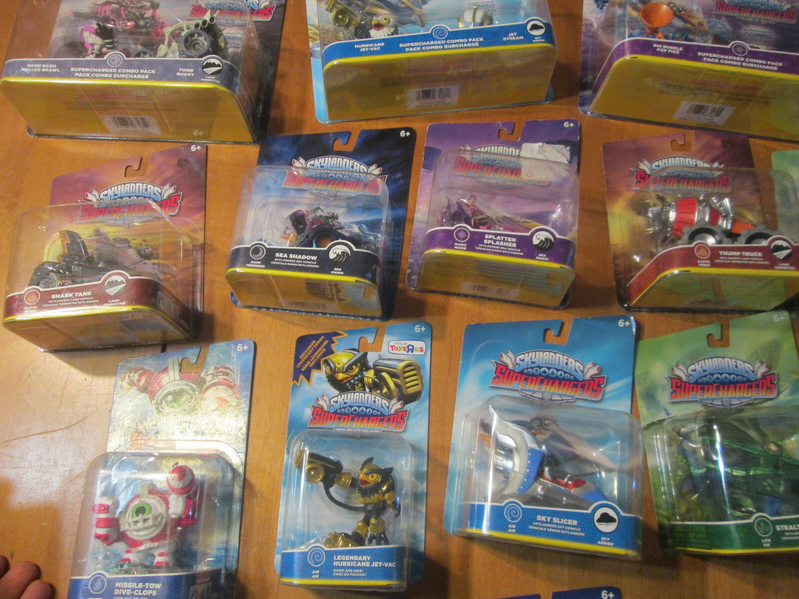 LOT 34 Skylanders SuperChargers DIFFERENT SET ALMOST COMPLETE BUZZ WING KAOS ++