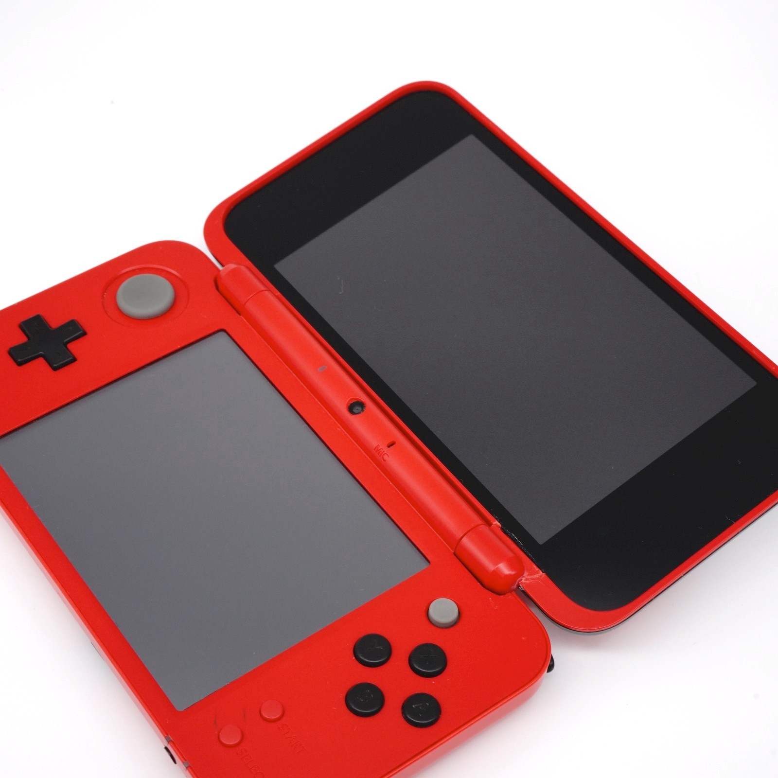 Nintendo “New” 2DS XL LL Console Pokemon Pokeball Edition + extras (USA Seller)
