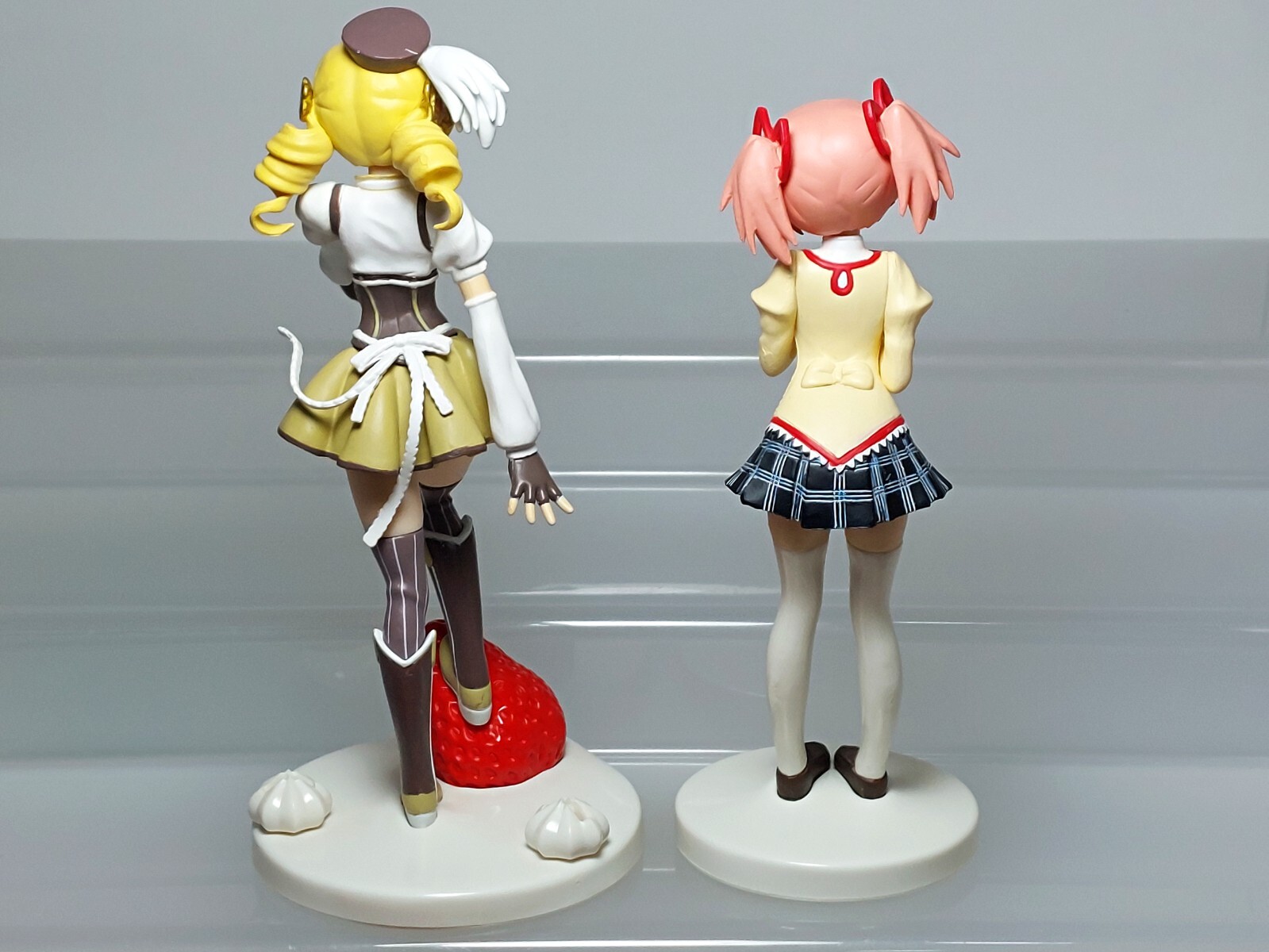 Puella Magi Madoka Magica Cake Topper Figure Mami Tomoe Madoka Kaname 5.2-5.7in