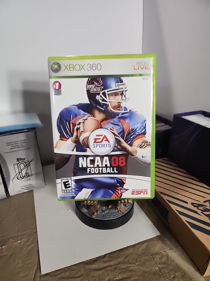 NCAA Football 08 (Xbox 360) CIB COMPLETE & TESTED