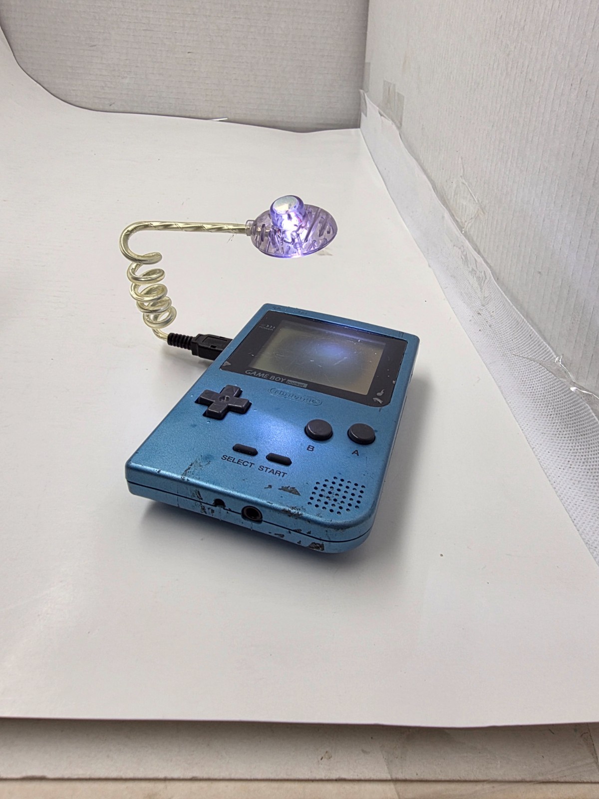 NEW Super Bright LED Snake Worm Light for GameBoy Pocket No Batteries Required Y