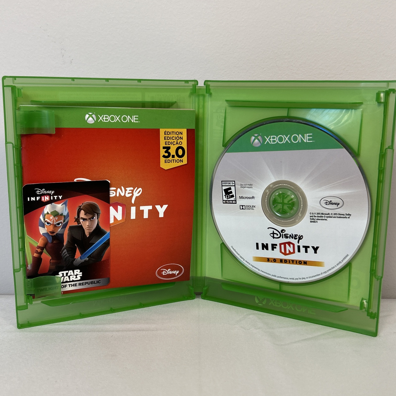 Xbox ONE DISNEY INFINITY Game 3.0 Edition With Book