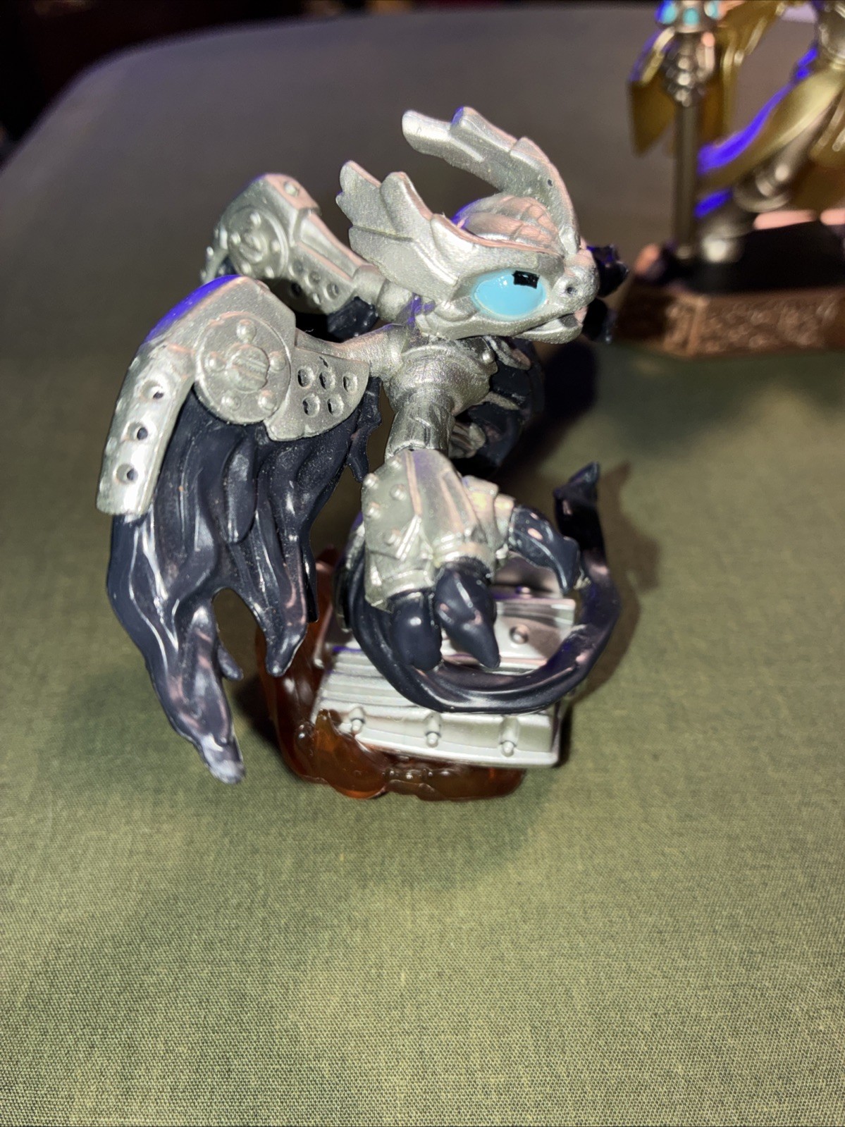 Skylanders Super Chargers Dark Spitfire and Imaginators Gold Queen Figure Lot