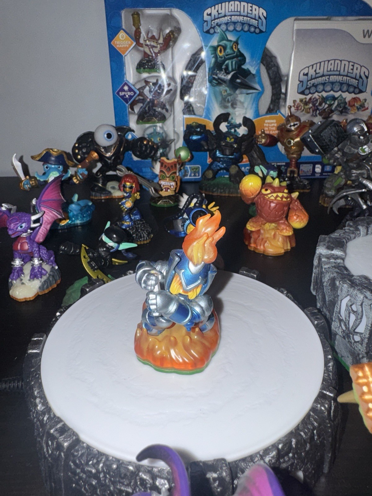 Activision Skylanders Spyro’s Adventure, Giants And Swap Force Wii lot of 28