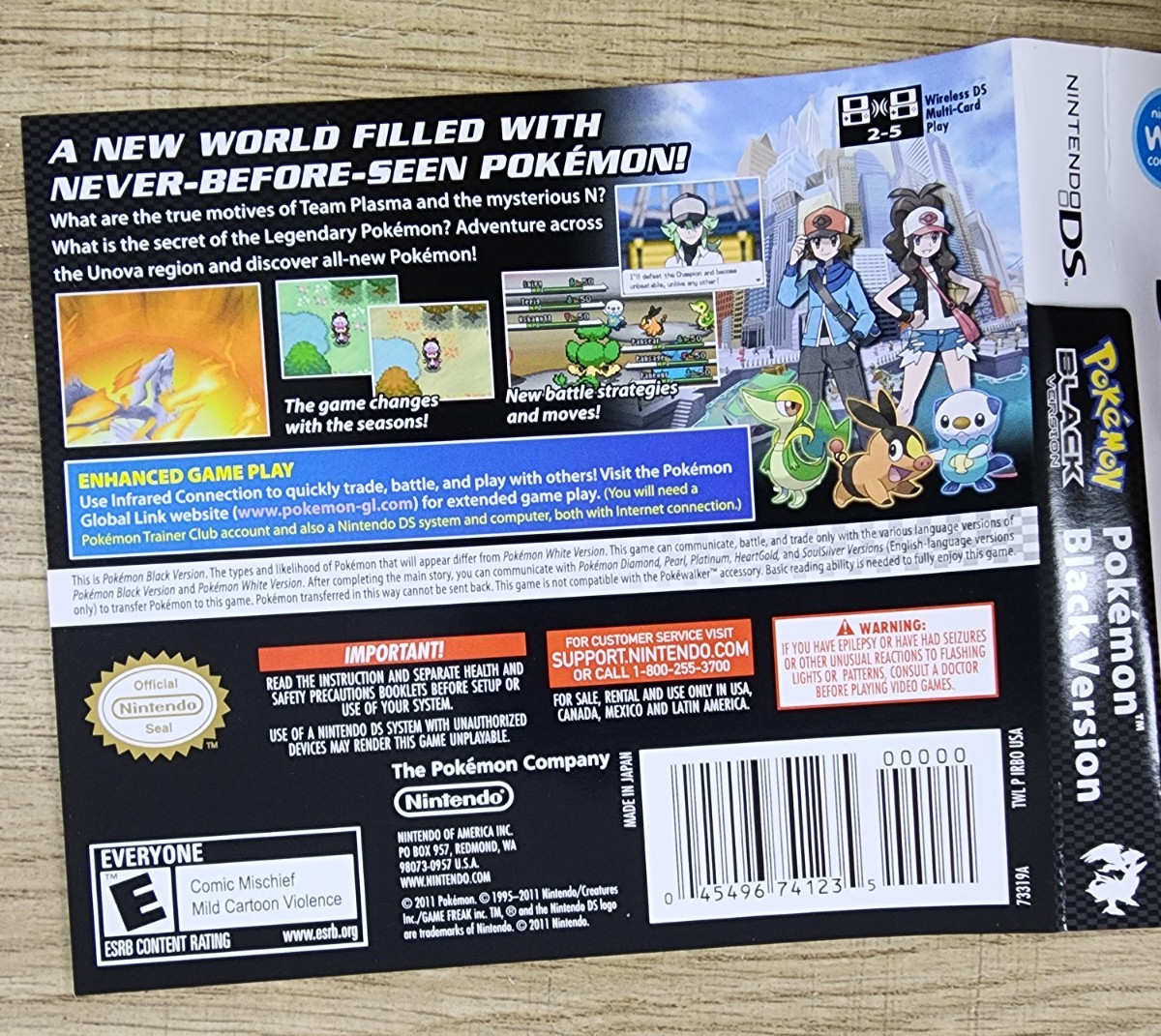 COVER MANUAL INSERTS ONLY – NO GAME – POKEMON BLACK- NINTENDO DS