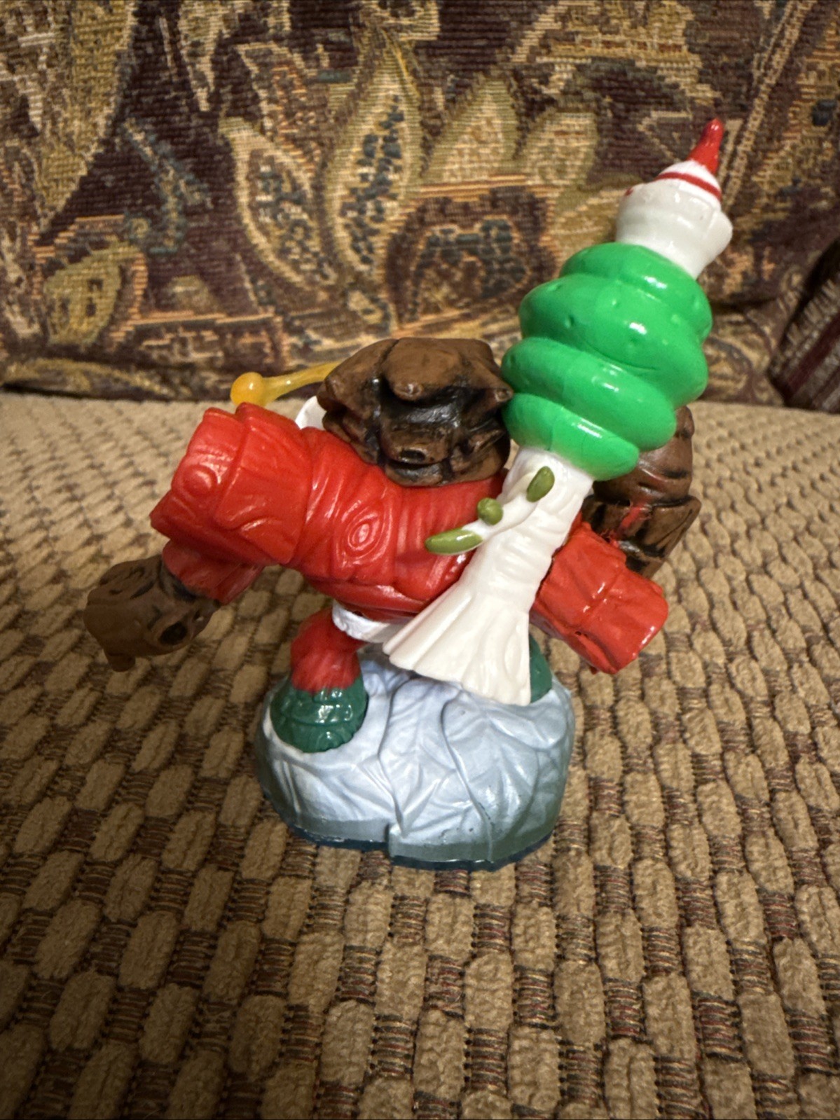 Skylanders Bumble Blast and Jolly Bumble Blast Figures With Stickers And Cards