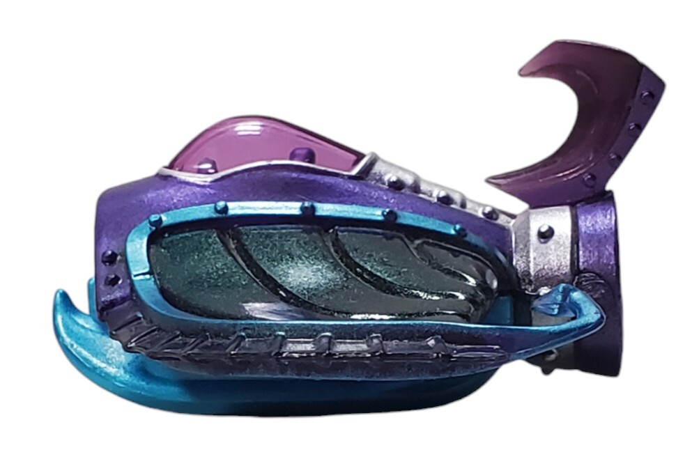 Skylanders SuperChargers – Sea Shadow Character Vehicle Figure Dark Element