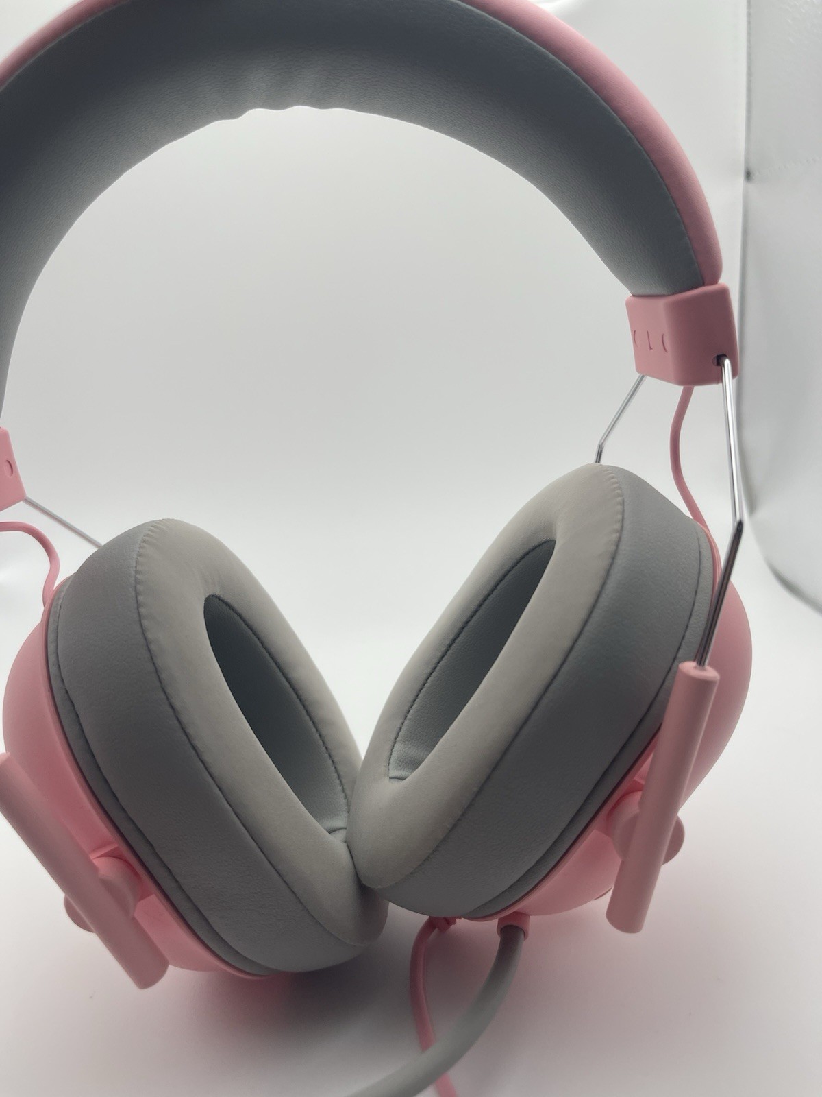 Razer – BlackShark V2 X Wired Gaming Headset – Quartz Pink Good Condition Works