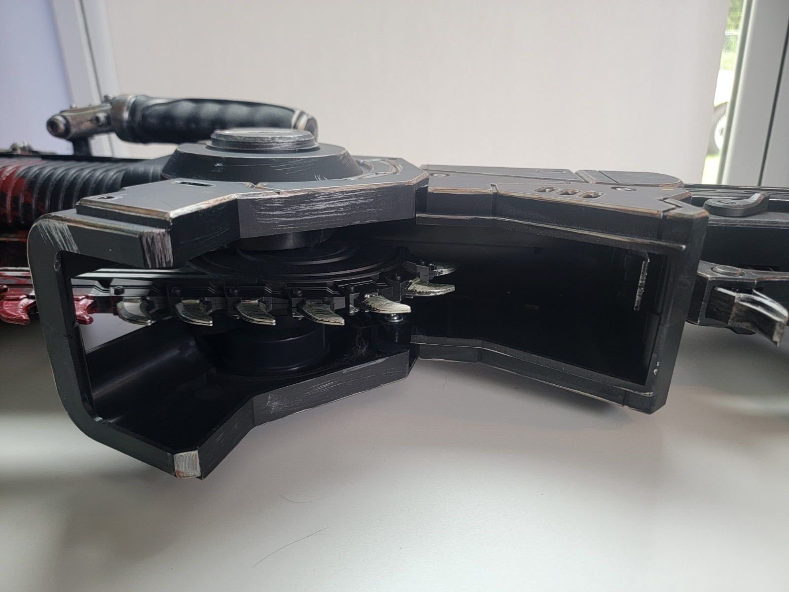 PDP GEARS OF WAR 4 CUSTOM LANCER REPLICA 1:1 ELECTRONIC 2016 XBOX