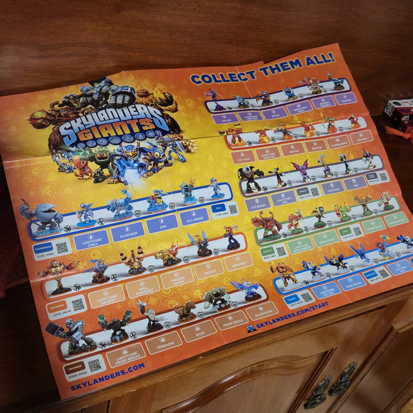 Skylander bulk Action Figurines x 22 includes rare Dark Spyro- *READ DESCRIPTION
