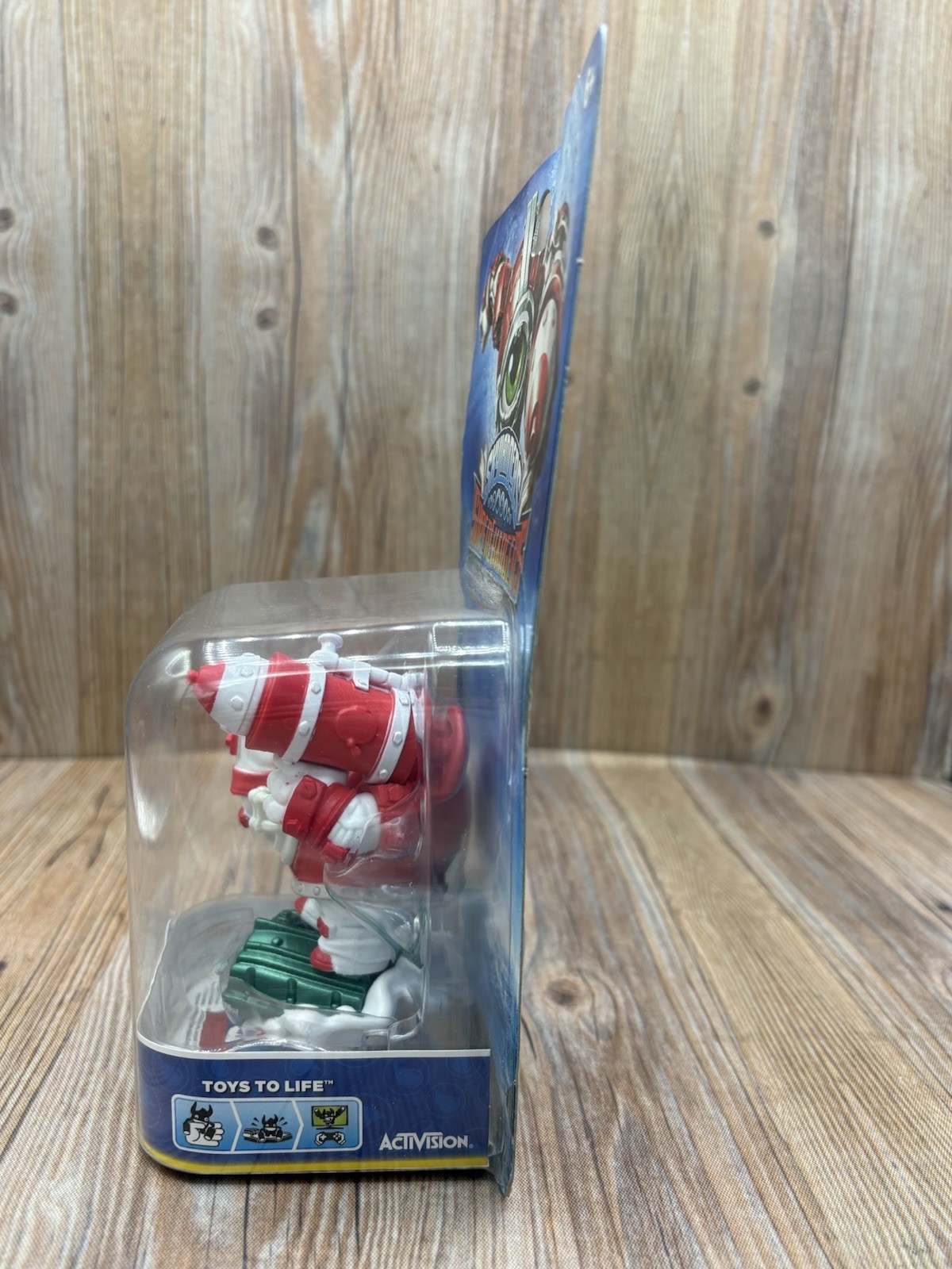 Skylanders Missile-Tow Dive-Clops CHRISTMAS SuperChargers Character Pack NEW USA