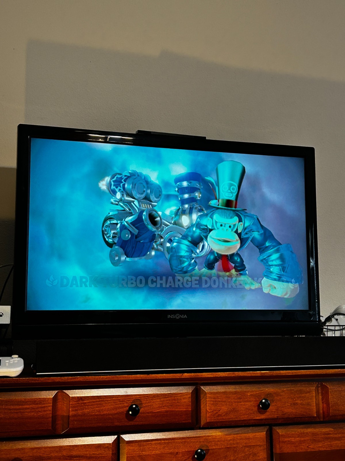 Activision Skylanders Dark Turbo Charge Donkey Kong + Barrel Blaster Figures