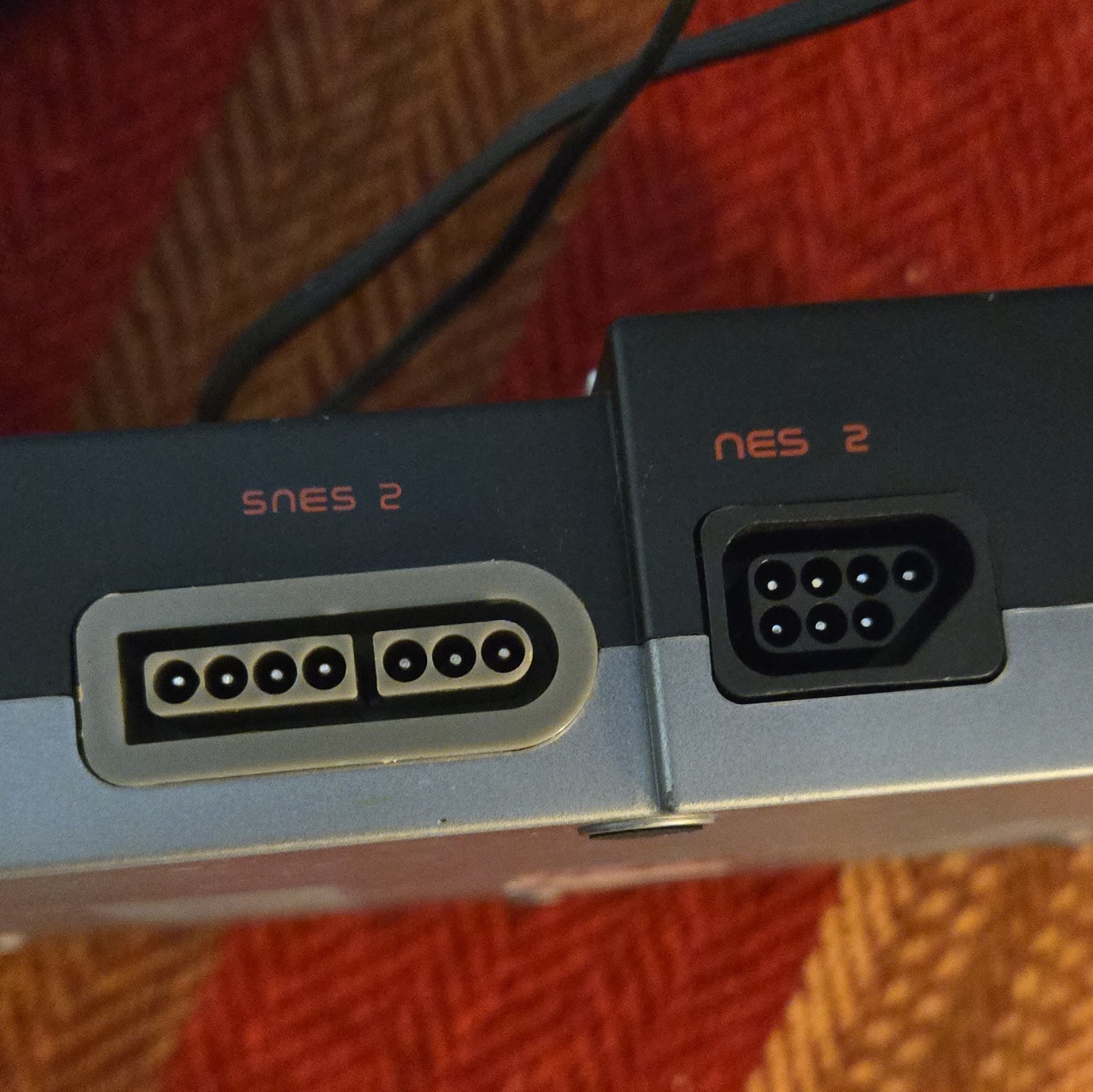 Hyperkin RetroN 2 NES/SNES Console Dual Slots 480p M05932-BK w/ AV+Power