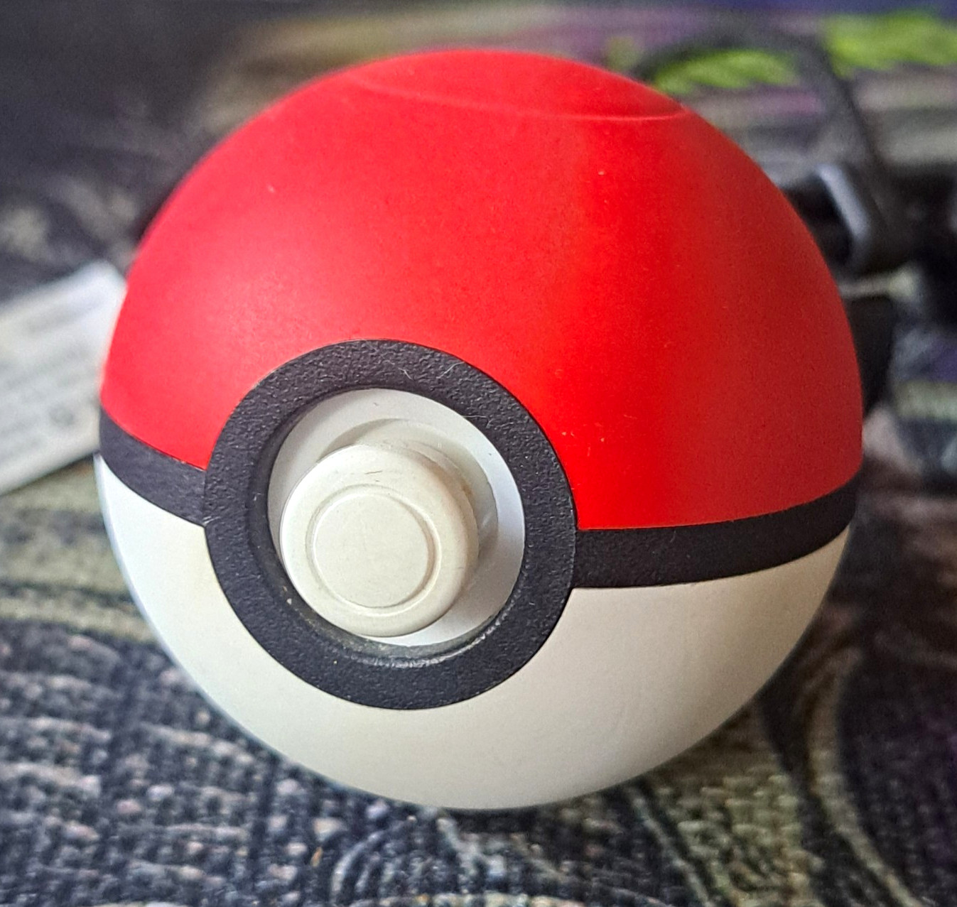Pokémon Poké Ball Plus Controller HAC-024 for Nintendo Switch And Pokemon Go