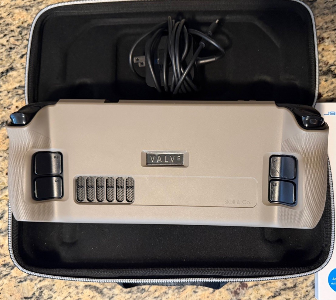 Valve Steam Deck OLED 512GB Black With Hard Shell Case And Extra Screen Cover