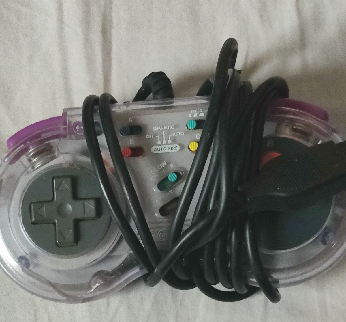 Sega MK-1631 Genesis 1 Console System with 9 Games 3 controlers Damage input out
