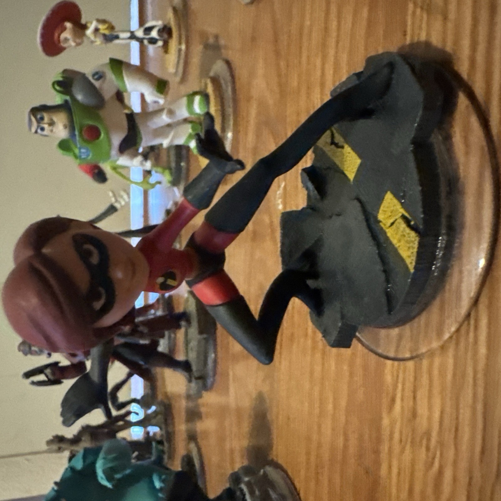 Disney Infinity – Figures and Playsets