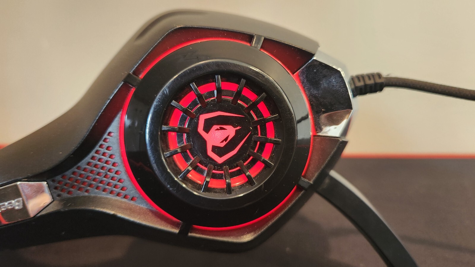 Beexcellent GM-1 Gaming Headset Surround Sound & Noise-Isolation Mic Red