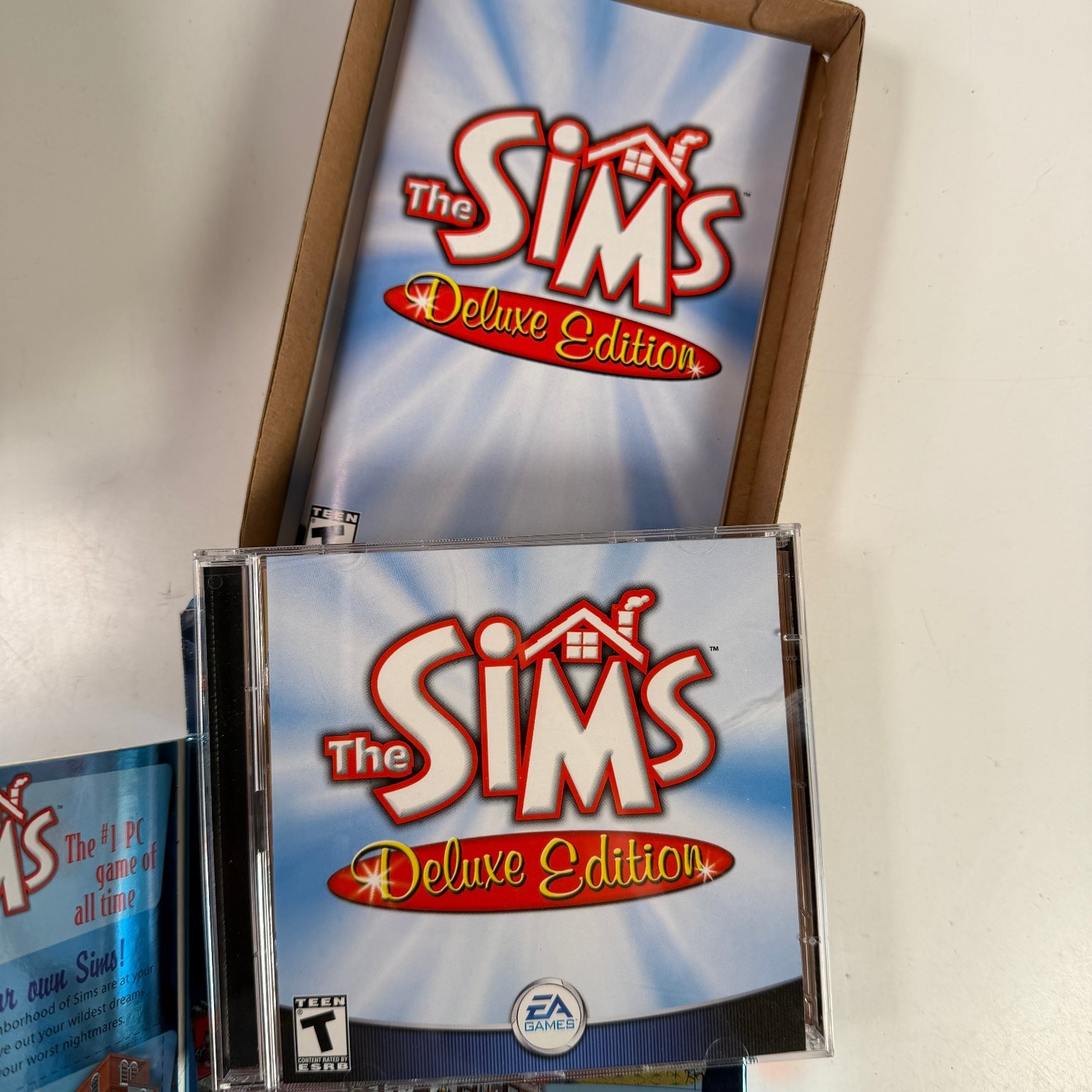 The Sims Deluxe Edition PC Video Game Life Simulation Maxis EA