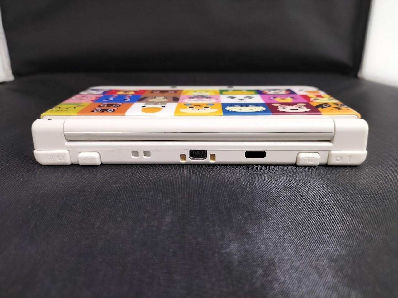 B772 Nintendo new 3DS console White Japan ｗ/Animal Crossing fx