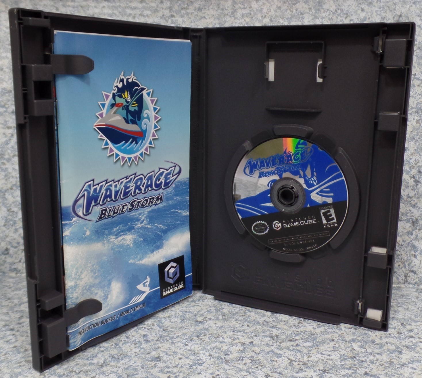 Video Game Nintendo Gamecube Wave Race Blue Storm with Manual USED