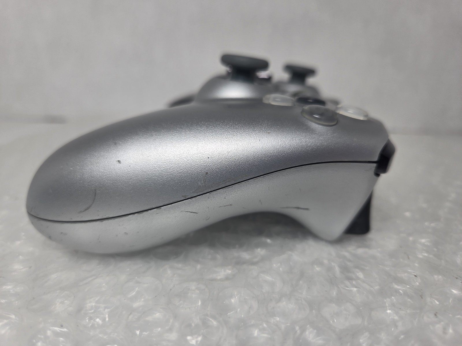 Microsoft Xbox 360 Wireless Video Game Controller Silver Gray New Sticks Tested