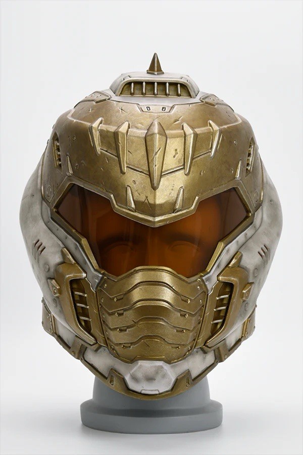 DOOM: THE DARK AGES WEARABLE HELMET REPLICA (DIVINITY)