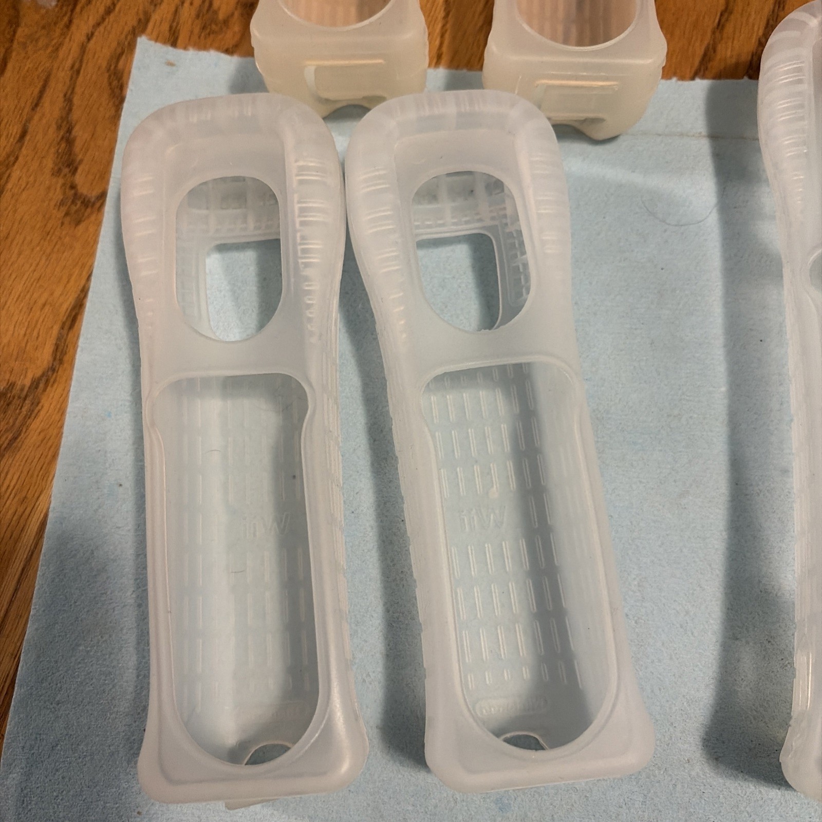 6 Official Nintendo Wii OEM Remote Rubber Silicone Gel Cover Sleeves Lot