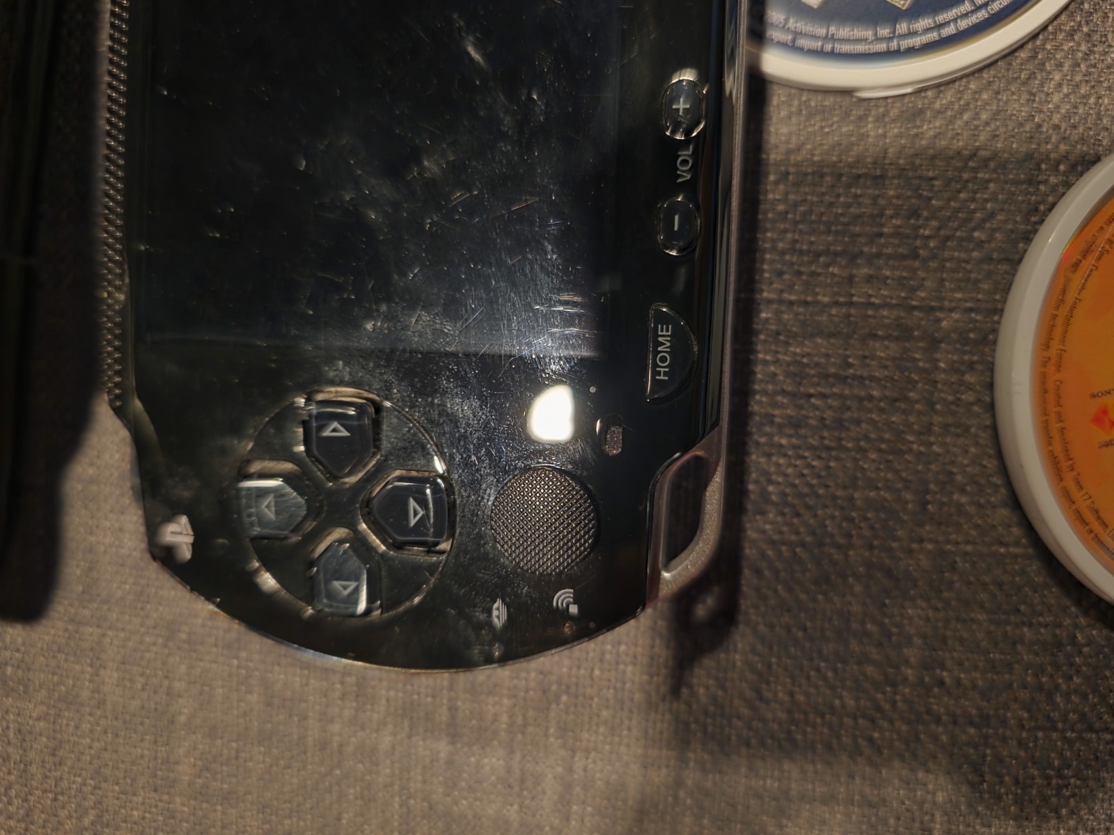 Sony PSP-1001 Black, Oem Charger, 5 Games – Darkstalkers, Xmen, Twisted Metal