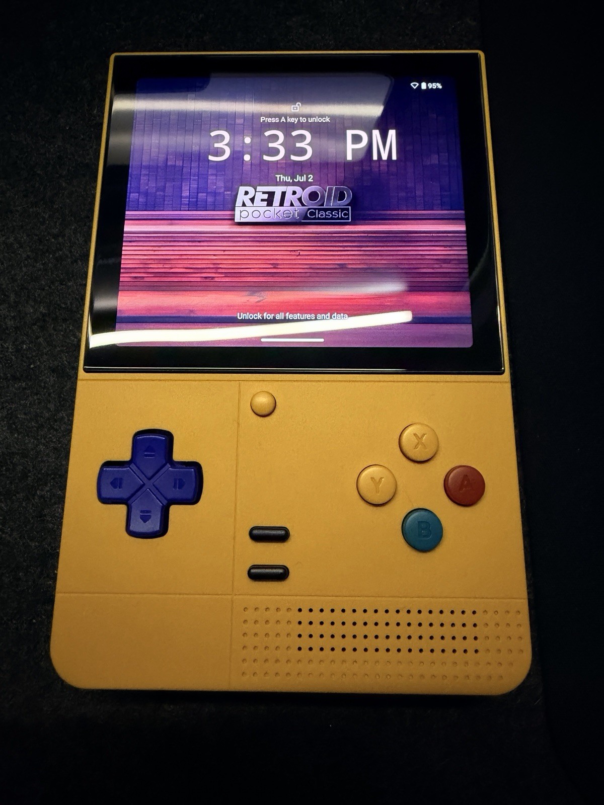 Retroid Pocket Classic Handheld – PKM Yellow (6GB RAM / 128GB) OLED CIB Mint