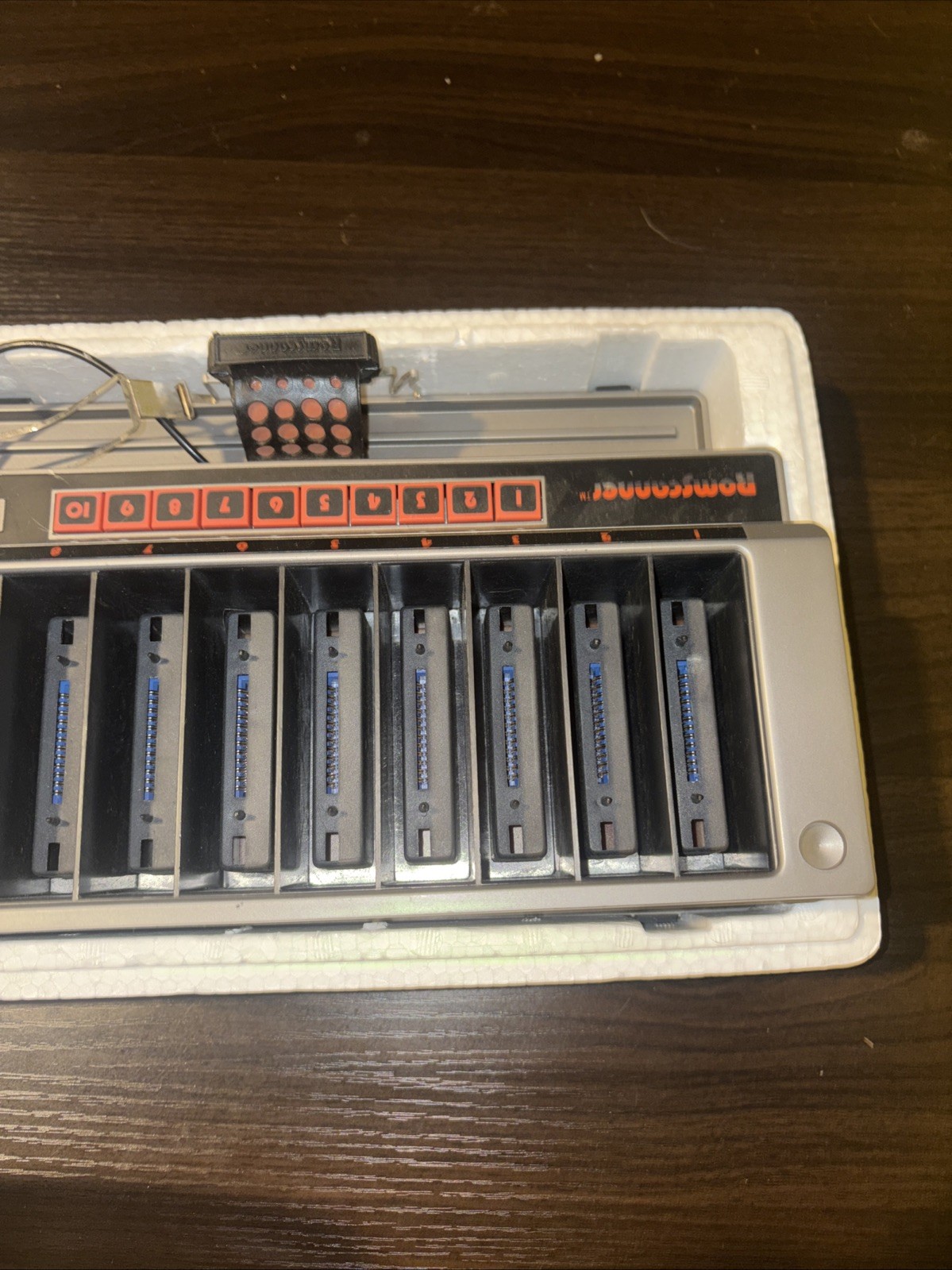 Atari VCS Romscanner Command Center Atari 2600 VGA-10 ASiS-WITH BOX/NOT TESTED