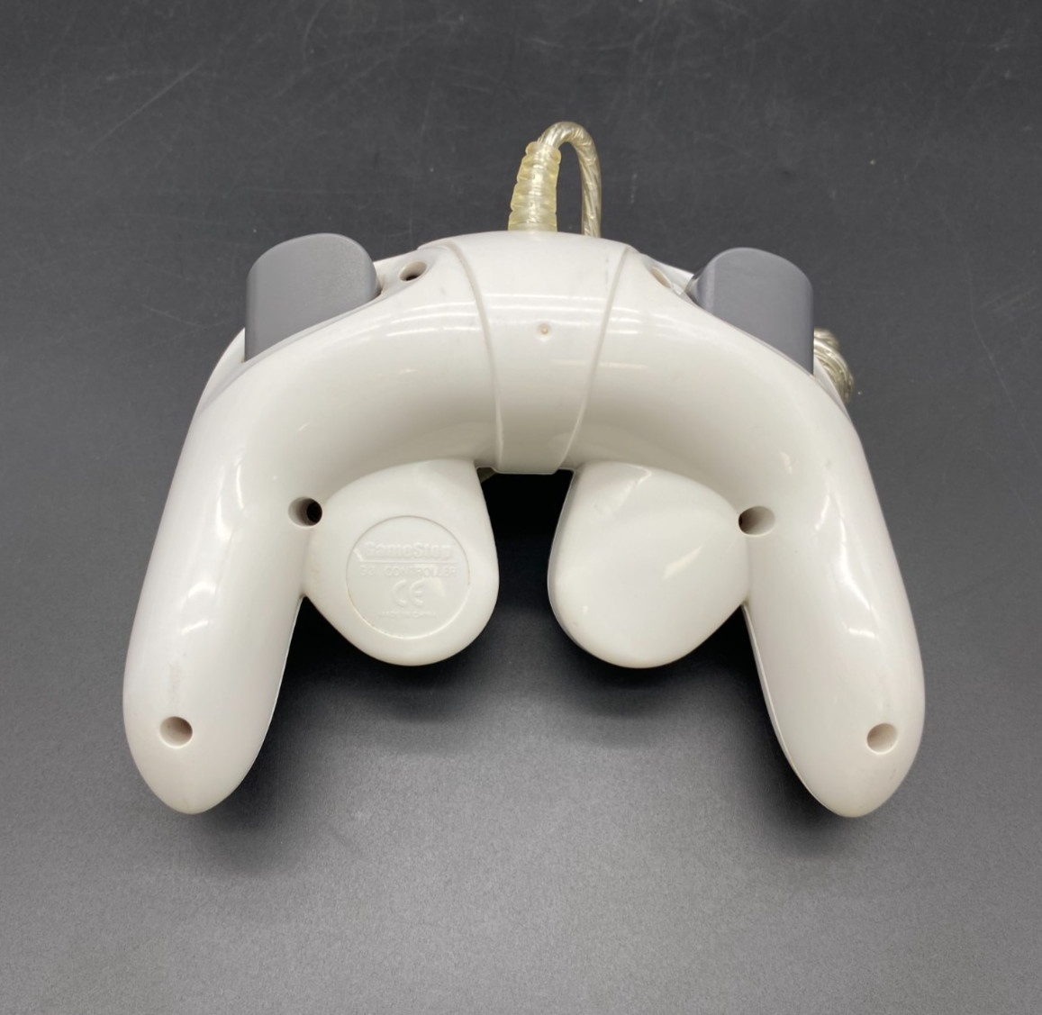 GameStop G3 Wired Controller For Nintendo GameCube White/Silver