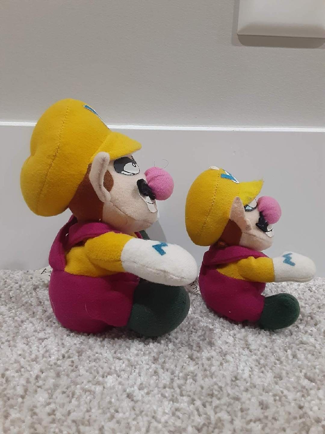 Super Mario Beanbag Plush | 6″ Wario & 4″ Wario Plush | 1997 BD&A