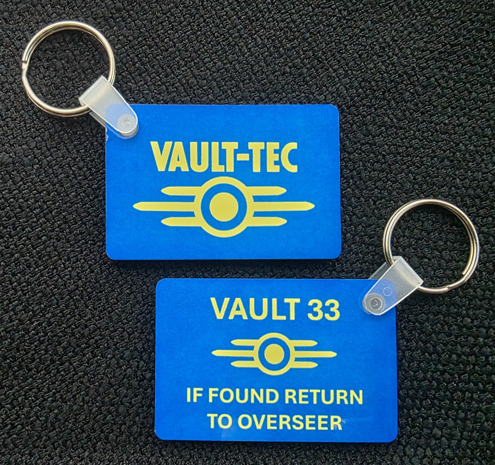 Fallout Vault-Tec Pure Drinking Water 20 Oz. Tumbler w/Metal Straw – FIVE STYLES
