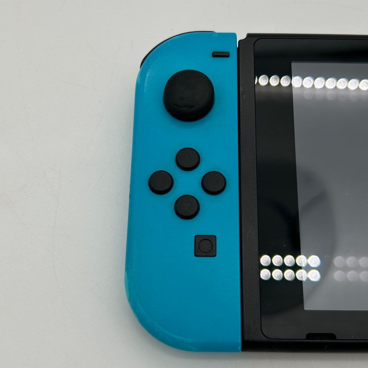 Nintendo Switch V1 HAC-001 (Unpatched) Includes Console Dock Joycons Charger